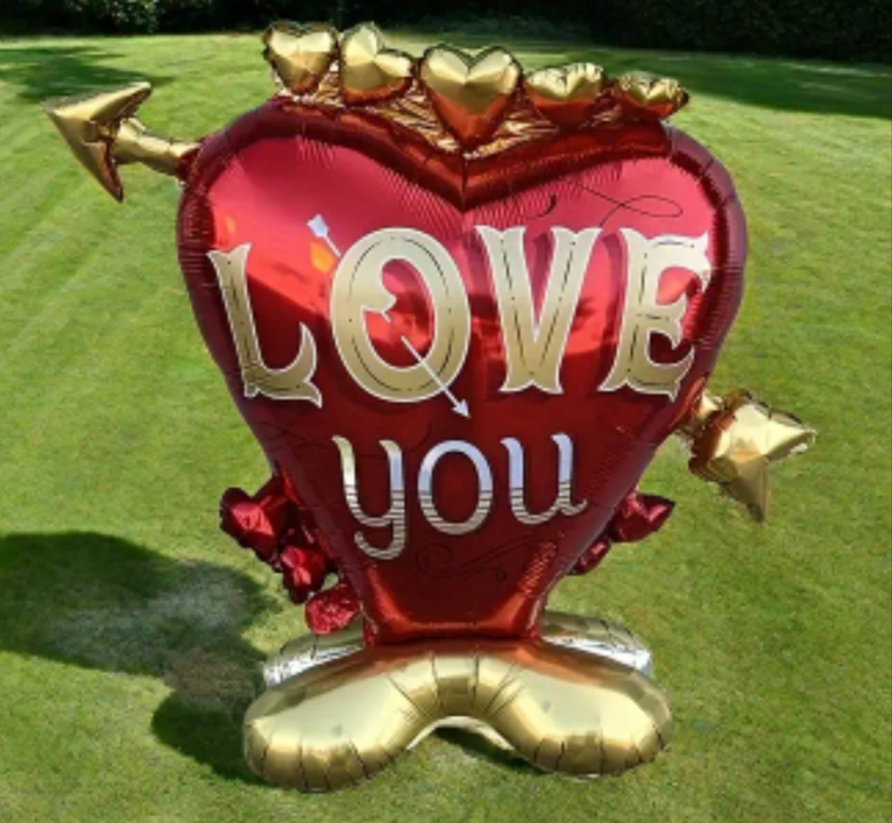 Self Standing LOVE YOU Balloon!